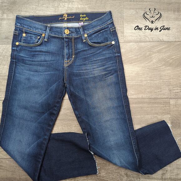 7 For All Mankind The Lexie Petite Jeans Size 26 (2P) - Picture 1 of 6